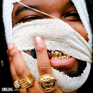 Genesis Owusu/Smiling With No Teeth (Red Vinyl) [LP]
